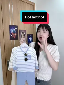 Sờ vào chất vải đã thấy mát rồi #thoitrangtreem #voibabyshop #chunbee #doxinhmoingay #setboxinh #bodaitaychobe #bodaitaychobetrai #bodaitay #bodaitaythunlanh #quanaodihoc #toiyeutikok #xuhuong 