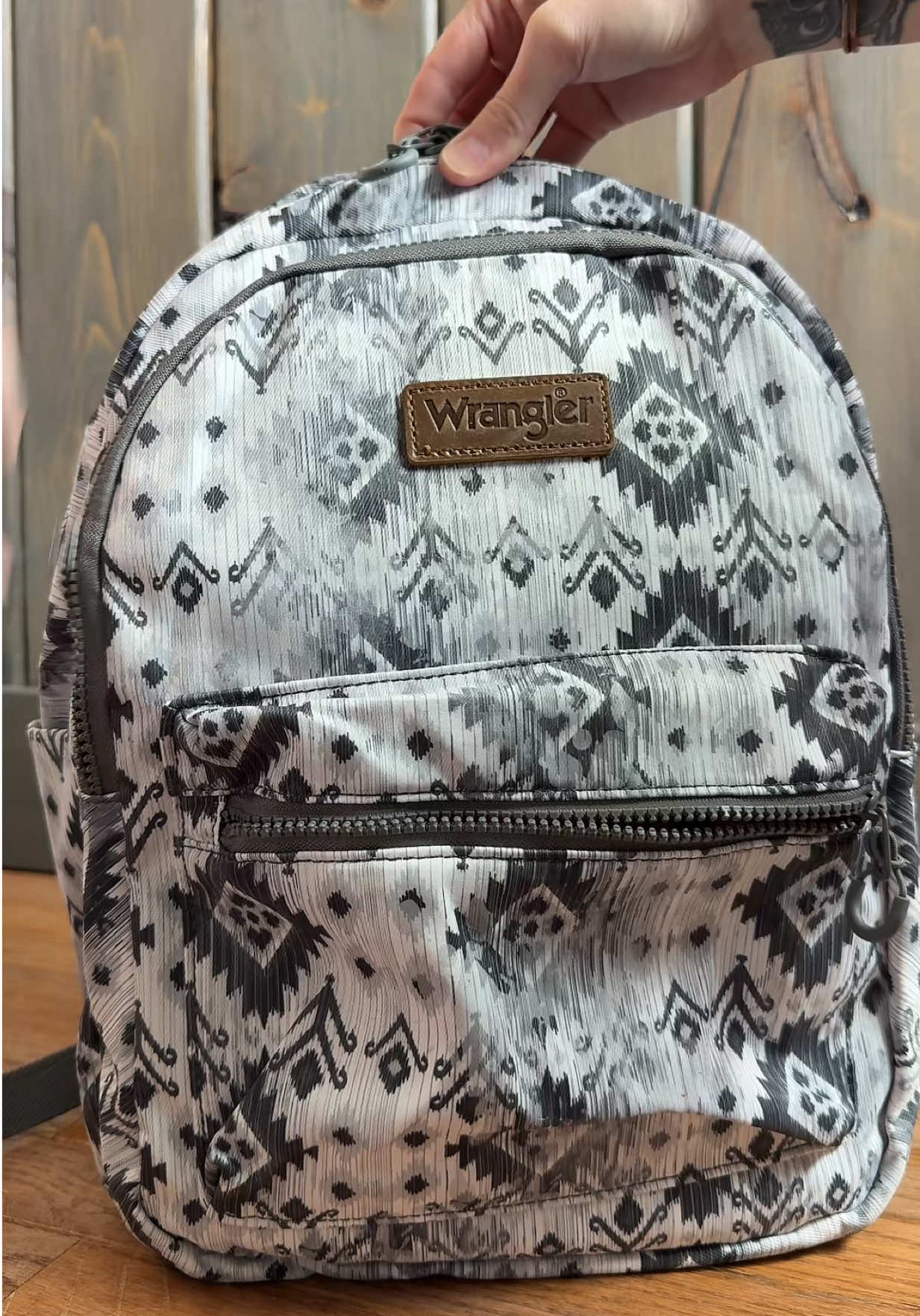 Back packs set the vibe for the school year. #backpack #wrangler #backtoschool #backtoschoolshopping #schoolbackpack #bookbag #tiktokshopbacktoschool #TikTokShopCreatorPicks #summermashup  #TikTokShopSummerTurnUp #SpotlightFinds #dealsforyoudays 