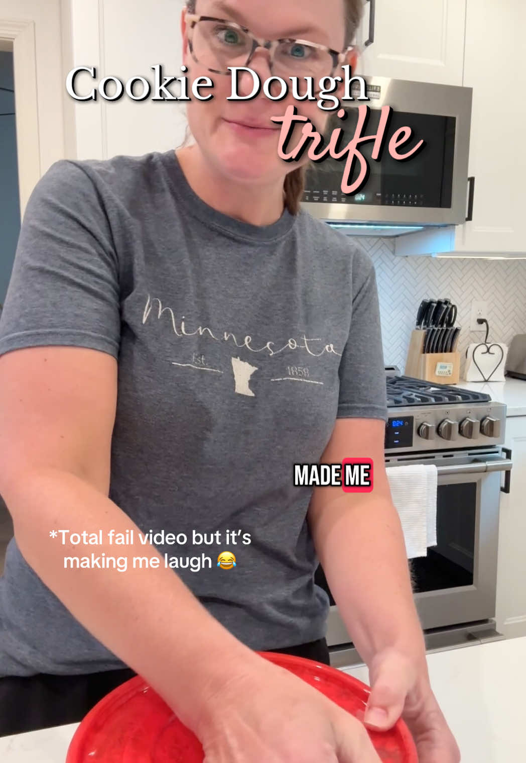 You know when you run down a video in your head of how you want it to turn out and then it actually turns out nothing like that?! Yeah this is that moment 😂 But I don’t really care cause it’s actually really funny and just ME 🩷 #iykyk #cookiedough #dessert #desserts #desserttiktok #desserttok #dessertrecipe #dessertideas #chocolatechip #ediblecookiedough #coolwhip #pudding #chipsahoy #trifle 