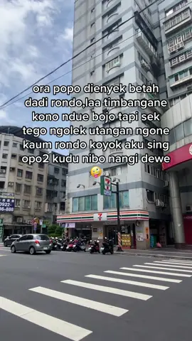 gk dendam siih tpi ttep ileng opo ae biyen omonganmu nng aku 🤣🏃🏻‍♀️‍➡️