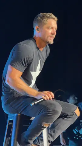 His voice just melts my heart. Brett Young in Windsor Ontario! 5th time seeing him! #brettyoung #incaseyoudidntknow #frontrow 