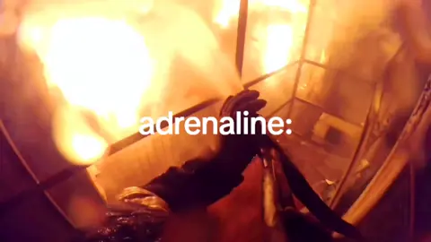 2ED 🚒 Больше, чем просто хобби ♥🔥 #feuerwehr  #feuerwehrfrau #femalefirefighter #firefighter #fyp #fy #viral #freiwilligefeuerwehr #trending #ehrenamt #trend #motivation #agt 
