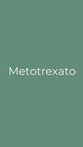 ¿Te recetaron metotrexato y te dio miedo? Es completamente normal tener dudas al inicio, pero este medicamento ha sido uno de los pilares más importantes en el tratamiento de enfermedades autoinmunes como la artritis reumatoide, artritis psoriásica y algunas formas de lupus. 👉 Se toma una vez a la semana, no diario, y puede ser en tabletas o inyectado. 👉 Siempre se acompaña con ácido fólico para reducir efectos secundarios como náuseas, úlceras o caída de cabello. 👉 Se recomienda evitar el alcohol y hacerse análisis periódicos para vigilar hígado, riñón y células de la sangre. Es muy efectivo, pero necesita paciencia: su efecto máximo puede notarse después de varias semanas. No te desesperes ni lo suspendas sin hablar con tu reumatóloga. Además, si estás en edad fértil o planeas embarazo, debes consultar antes: no es seguro durante la gestación. Tu tratamiento es un trabajo en equipo: médico + paciente + seguimiento. 💪 ¿Ya lo tomas o estás por iniciar? Déjame tus dudas en los comentarios. Estoy aquí para ayudarte a entender tu enfermedad y tus medicamentos. 👩‍⚕️✨ #Metotrexato #ArtritisReumatoide #Lupus #SaludAutoinmune #Reumatología #MedicamentosAR #EducaciónParaPacientes #Autoimunes #TratamientoAR #ReumaTips #Reumatóloga #Metotrexate #EnfermedadesAutoinmunes #ArtritisPsoriásica #PacienteInformado