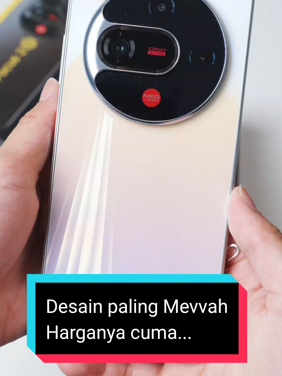 Nubia Focus 2.. Desain nya cakep bangettt...yuk kita unboxing Dan cek isinya dapat apa aja...Ram 20 GB kamera 108 MP , 120 Hz..