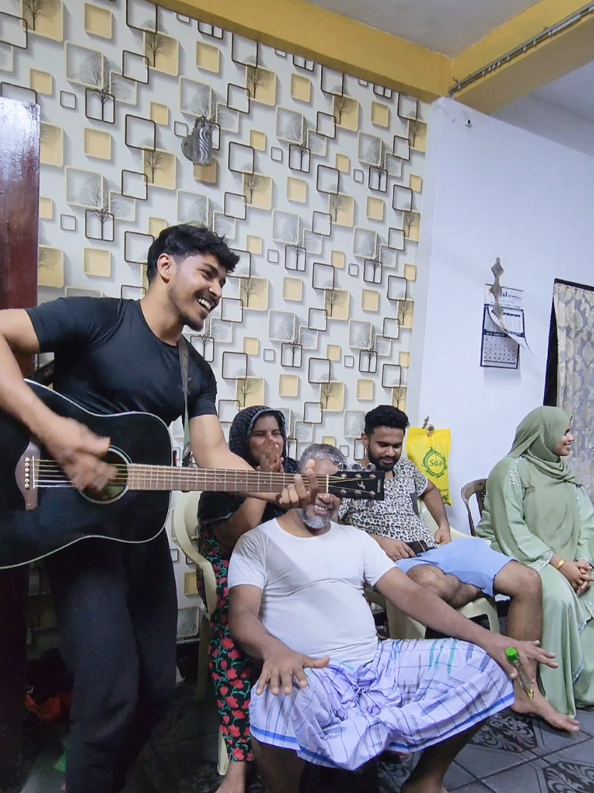 මුස්ලිම් අපිට උබලගෙ Sinhala සින්දු වාසනාවක් බන්.. Suwanda thiya malanga oba live singing.. #fyp #foryou 