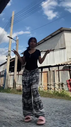 #သူငယ်ချင်း #ရုပ်ဆိုးခြင်းသည်းခံပါ🥺💖 #ဆယ်လီမှအသဲပေးတာလား😔😑 