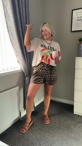 Friday feeeeeels 🐆☕️🌶️ #OOTD #outfitoftheday #wiw #whatiwore #whatimwearing #summerstyleinspo #summerfits #asos #asseenonscreen #asseenoe #fyp @asos 