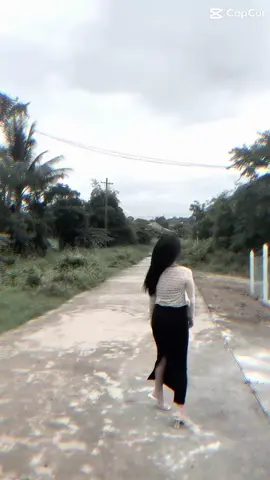 ကိုယ့်ကထားခဲ့ခံရတာတော့မရှိဘူး🥹😆 ကိုယ်မကြိုက်လို့ ထားခဲ့တာပဲရှိတယ် 😆