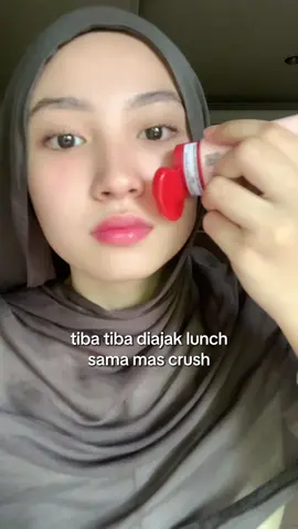 kenapa sih kalo ngajak suka buru buru, untung ada sunscreen ini😏