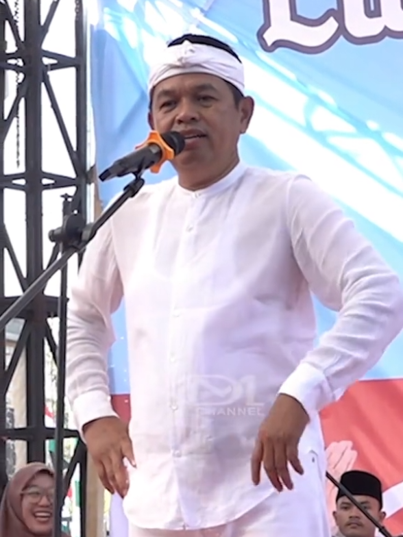 ini Nova bukan Novi #dedimulyadi #kangdedimulyadi #gubernurjawabarat #jawabarat #tranding 