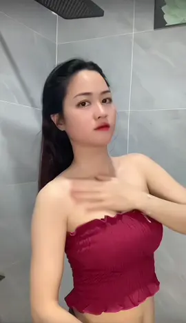 Ủ ẩm bằng body oil đi mấy bà ta nói mê lắmm luôn ấy #skincare #chamsocda #bodyoil #xuhuong 