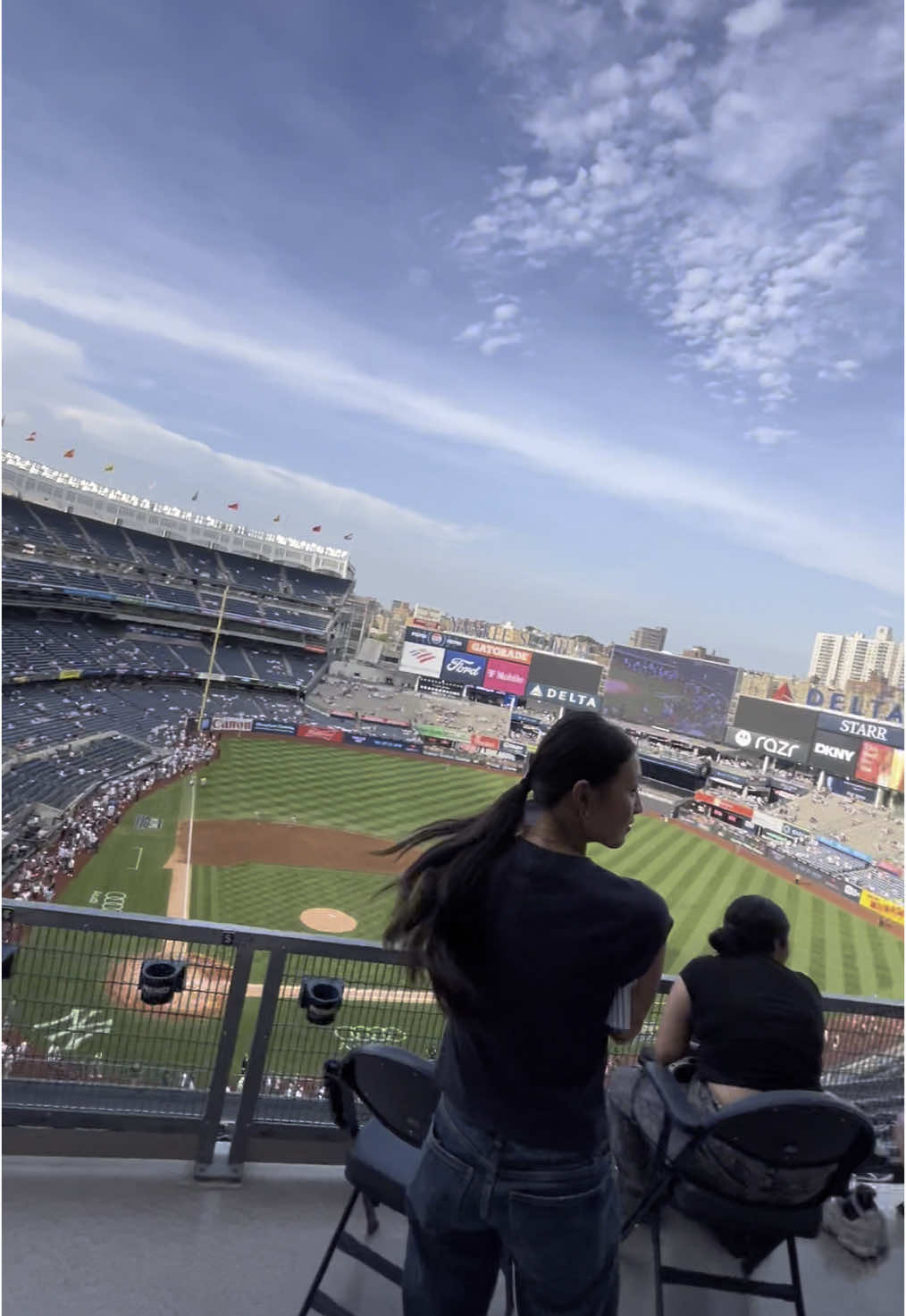 Americans just do sport better really don’t they 😅🇺🇸⚾️  #nyc #travel #baseball #yankees #british #sport 