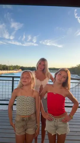 #preppydancevideo🍄💖🌊⚡️ #xyzbca #viral #foryoupage #dancer #freevideo #tiksnap #lmao #preppy #luluemonhaul #dress #beach #vairaltiktok #tiktok #videoviral #video #lovekennedygrace #slay #Summer #sophomore @ellagracecarls0n_