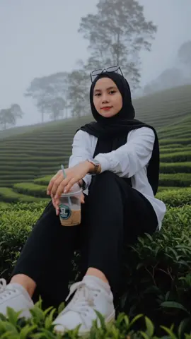 pesona SiHallu #trend#aiphotography#remakefaceai#chatgpt#kebunteh#promp