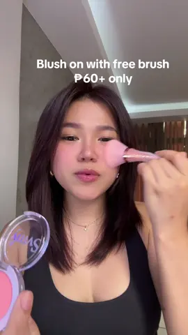Sobrang pasweetgirl lang ang atake #blush #blushon #brush #makeupbrush #b1t1 
