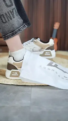 Giày Sneaker Nam Cao Cổ Thể Thao #giaynam #giaynamdep #giaynamcaocap #giaynamthethao 