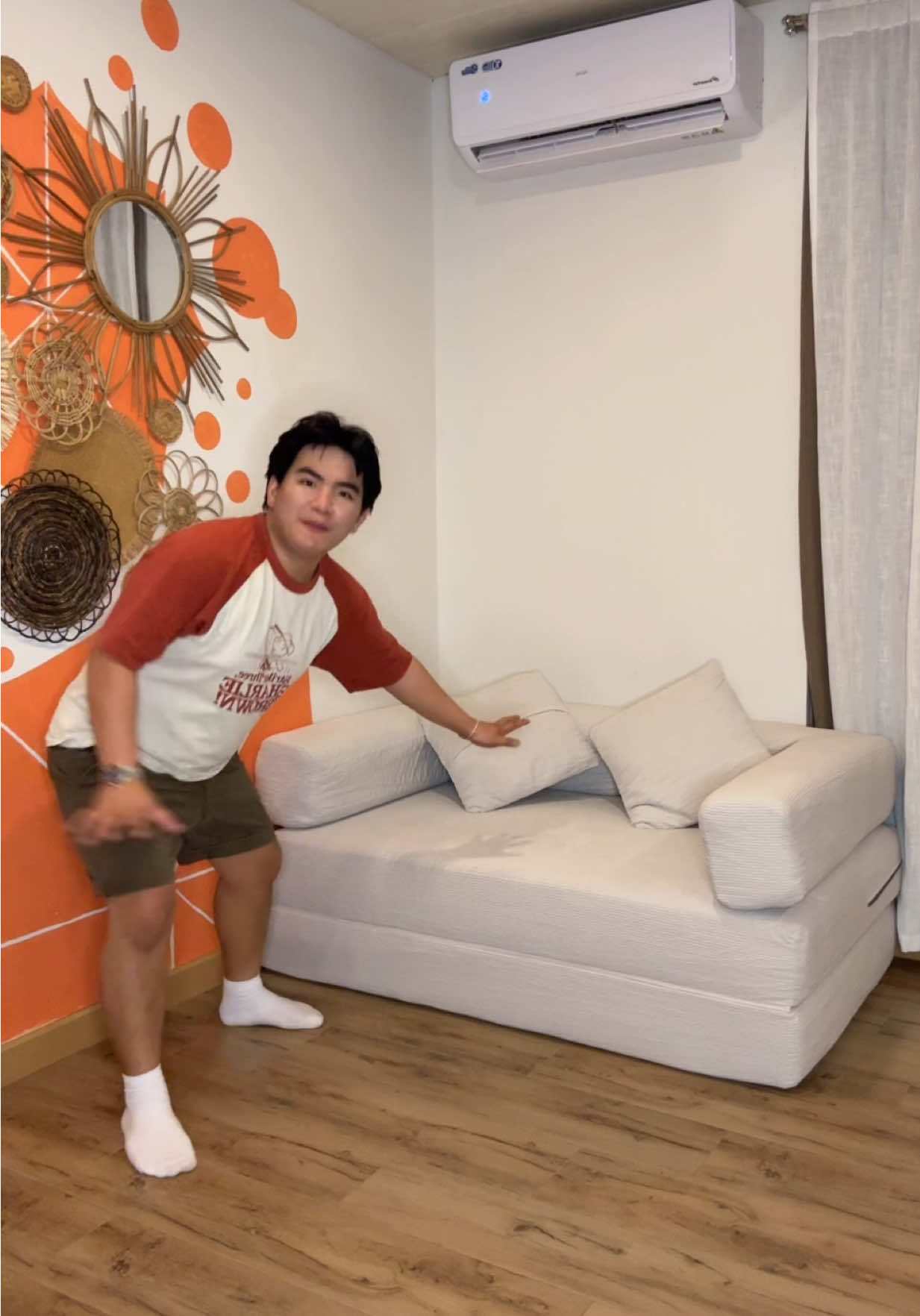 ang ganda neto sobra ang aesthetic nya lalo na sa kwarto or sala 😍
