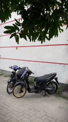 lagi rame rame nya kiporno tebing tinggi ni🤭🔥 #ledold150 #variogen1 #balapmotor #gkfyphapus #fypdongggggggggシ #ring17style ##foryou #vario150ledold #variomodifikasi #vario125 #stelvietnam🇻🇳 #vario #cinematik 