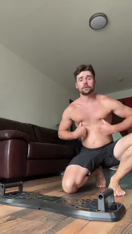 These things make it super simple to hit your goals #homeworkout #calesthenics #homegym 