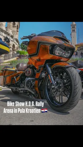 Custombike Show - H.O.G. Rallye 2025 in Medulin Kroatien. Die Custombike Show fand vor der wunderschönen Arena als Kulisse im Hintergrund in Pula statt. #harleydavidson #harleysite ##harleysiteontour #harleyownersgroup #medulin #pula #kroatien 
