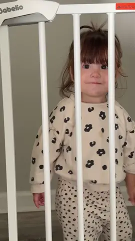 👶 If you’re looking for a safe, sturdy, and stylish baby gate, the PressGuard C5 is just perfect! Now our home feels much safer with this gate in place. 🛡️ With its sleek design and easy setup, it’s a must-have for parents who want peace of mind 💛 We absolutely love it — highly recommended! 📌 Product: PressGuard C5 📍Brand: @babelio_baby #babeliobaby #babeliobabygate #babeliopressguardC5 #babeliopressguardseries