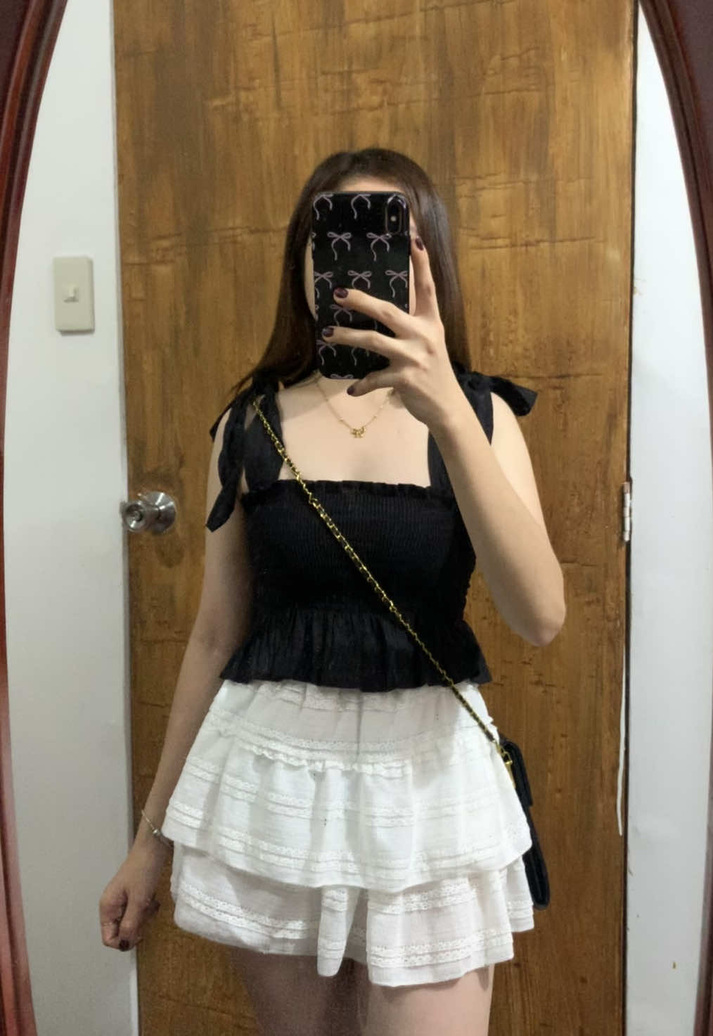 Replying to @maaabe@25 This Phone Case >> 59pesos ONLY 🖤🎀   #coquette #finds #trending #tiktokfinds #phonecase 