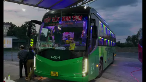 Nhà xe Việt Tân Kon Tum #nhahangvituyen17  #xekhachvietnam 