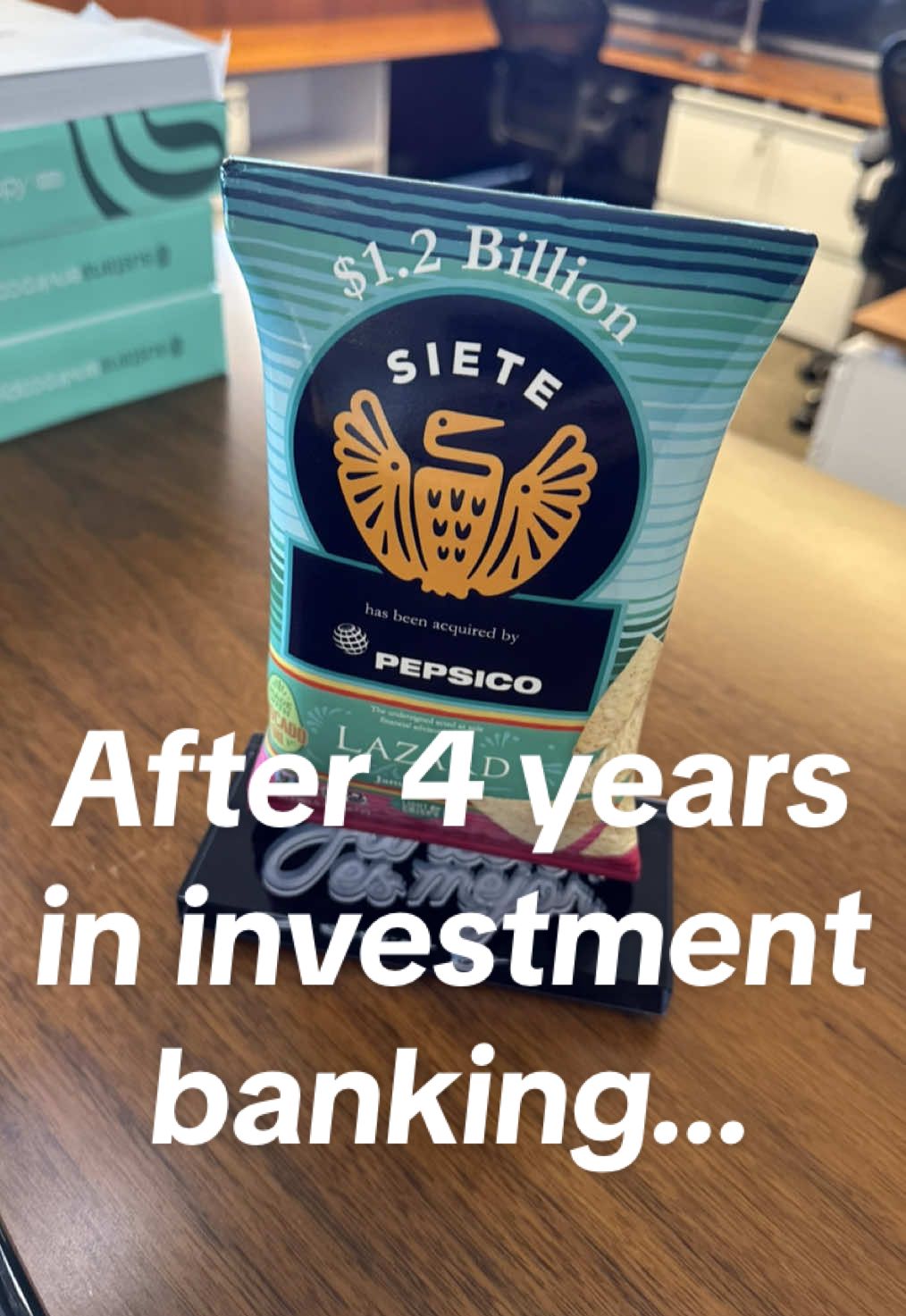 after 4 years in investment banking… @holhealthclub IM COMING FOR YOU  @Nolan A. Spencer @Louis Vuitton @Equinox @abercrombie @Burberry @WeWoreWhat. @Aritzia @A.P.C. @Calvin Klein @Nordstrom @Theory @Electric Picks Jewelry @shopxnur  #investmentbanking #investmentbanker #finance #womeninbusiness #newyorkcity #nyc #nyclife #quitmyjob 