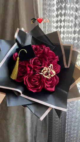 🎓❤️🫶🏻#fyp #flowers #satin #تخرج #constantine 