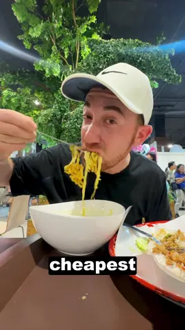 The best food court in the world #travel #traveltiktok #bangkok #thailand 