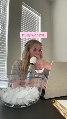 a very productive study session ☺️ #nursingstudent #nursingschool #nursehumor #studytok #studywithme #student 