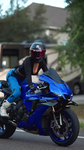 To the max cr: @Blondiemotovlogs #Tatcha #original #fyp #motorcycle #bikerhub #motorcycles #bikergirl #motorbike #bikesoftiktok #bikerguy 