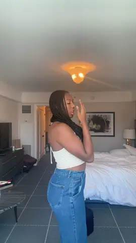 Vibess were high for this one #fyp #WNBA #viralvideo #indianafever #aliyahboston #keithlee #dancer 