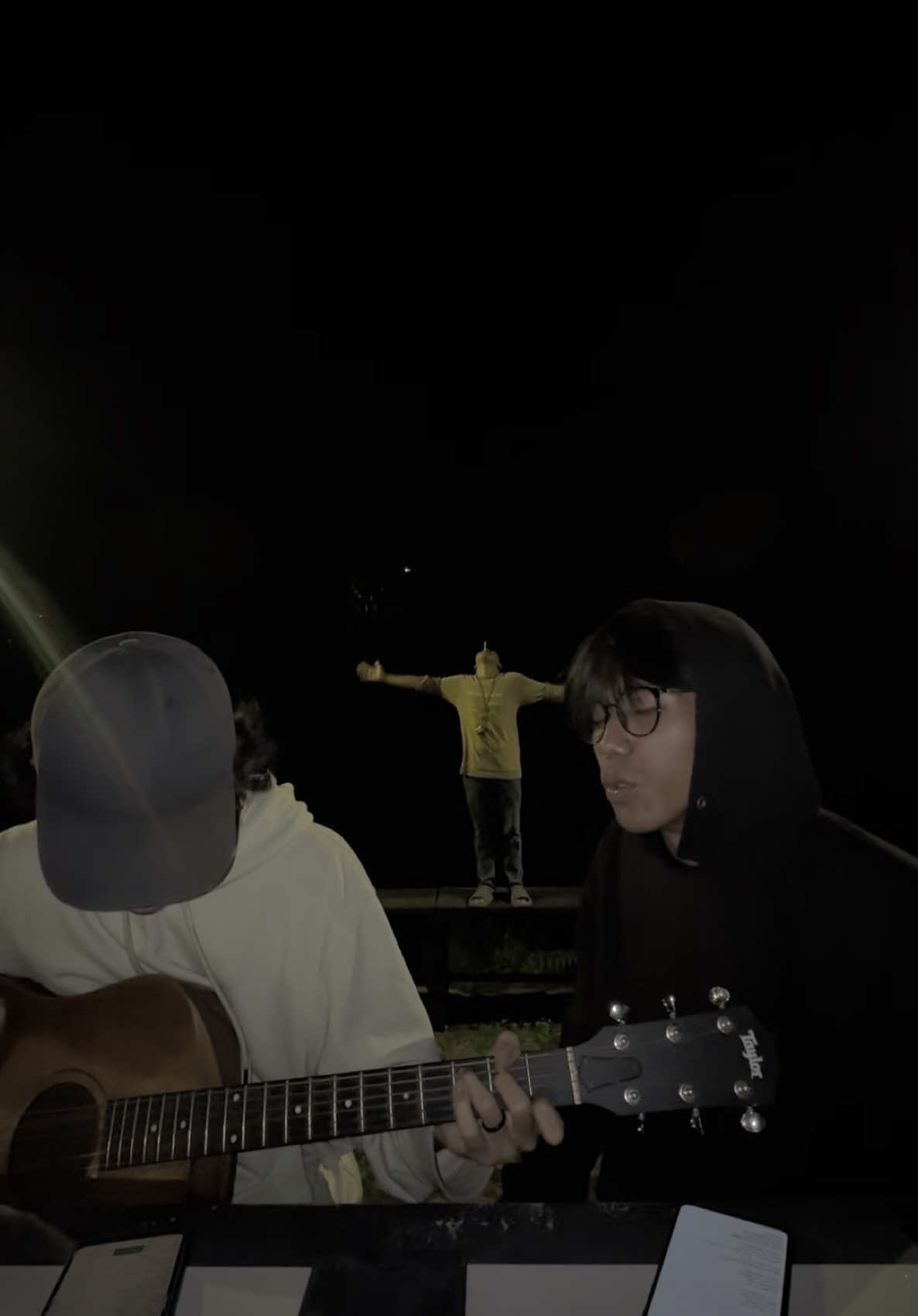 warming up pakai lagu abang abang @.Feast huhu🥺🙏🏻 #otuan #feast 