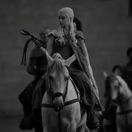 الشريفة 🤍✨ #دينيرس_تارغيريان #gameofthrones #اكسبلور #foryou #foryoupage #fyp #كيم_اوف_ثرونز 
