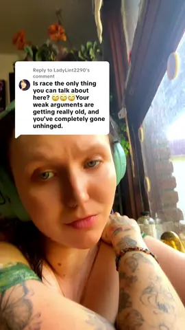 Replying to @LadyLint2290 kinda crazy that you fail to see how it’s relevant as a white woman yourself, the narrator sighed with reckless sarcasm 