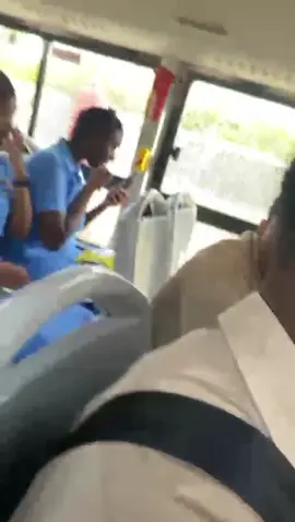 🤣🤣🤣 hot gyal a road #fyp #jet2holidays #jamaicatiktok 