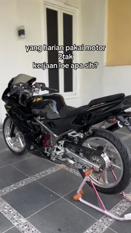 spil kerjo mu lur???#kawasaki #ninjarrnew #2takindonesia 