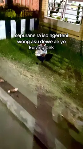 kurang seprapat😌