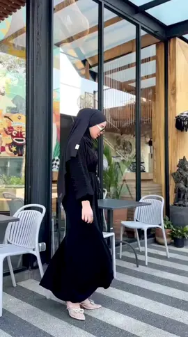 bismillah..abaya terbaru termewah. tercantikk..abaya motif amirah.anggun dan elegant.