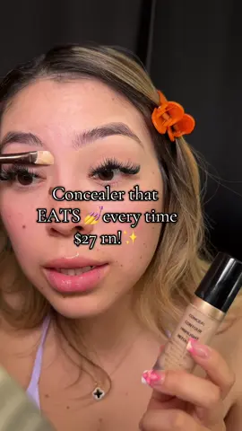 Too good @Too Faced #concealerhack #concealer #toofaced #bornthisway #eyebrows #concealertips #makeupsale #tiktokshopfinds #flashsale #dealsforyoudays 