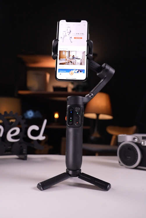The phone stabilizer definitely improves the video quality and shooting efficiency for self-media bloggers#hohem #gimbal #stabilizer #tiktokshop #tiktokshoploveatfirstfind 