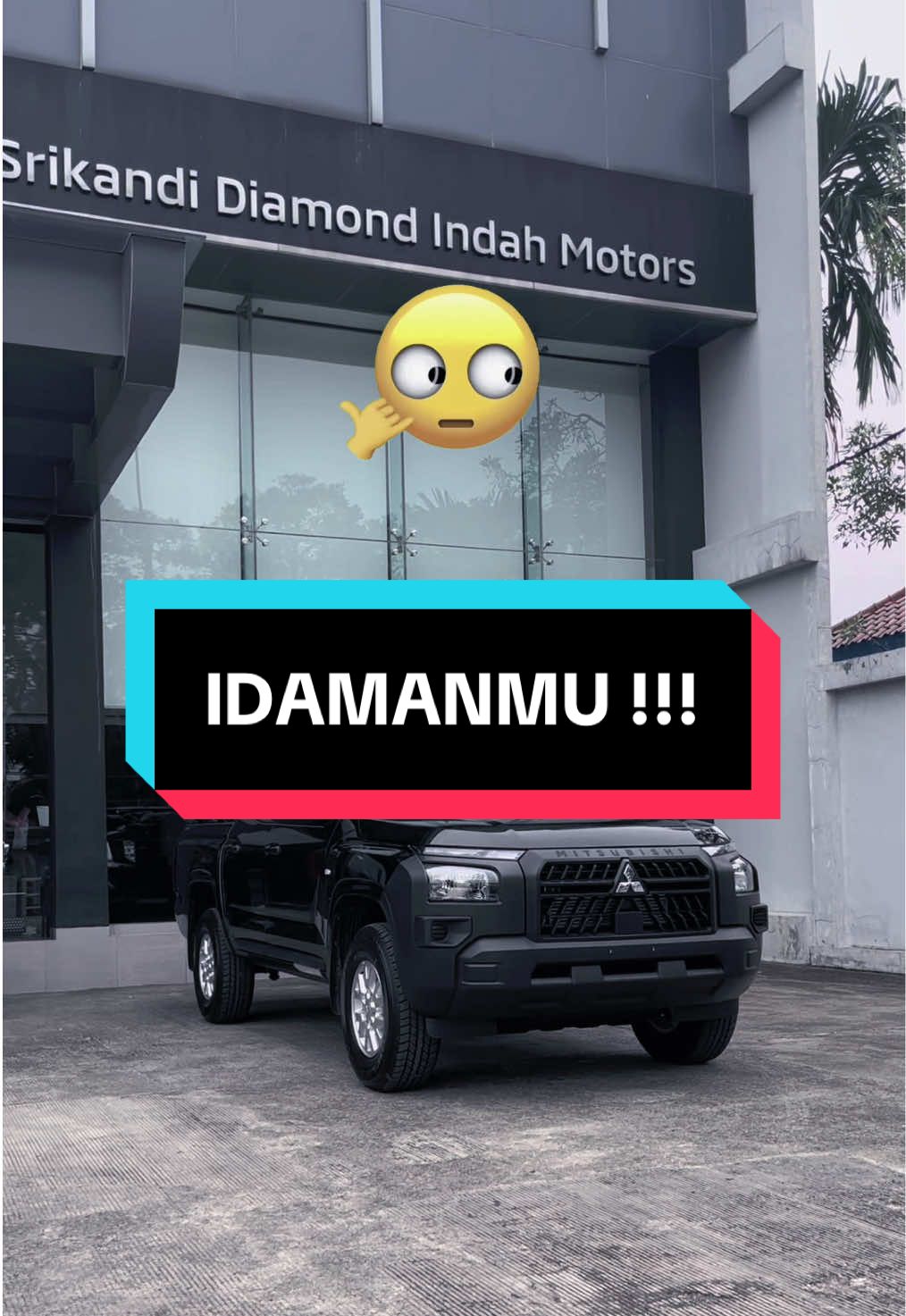Oh jadi ini mobil bak idamanmu? 🤫😌 Triton ready stock info EKY langsung sini 📲🤝 . . . #mobil #mitsubishi #triton #triton4x4club #marketingjagoan #salesmitsubishi 