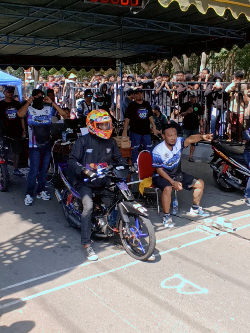 drag perdana di pancer pacitan#pacitan24jam #streetrace #pancerdoorpacitan #fyppppppppppppppppppppppp 