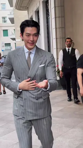 2025.06.20 Bây ơi bây, đẹp trai quá bây ơi #kimwoobin 