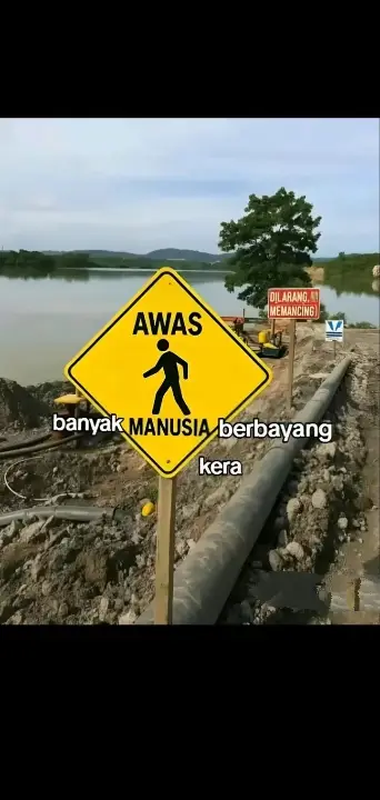 awas banyak manusia berbatang kera🐒🌹 #fypppppppppppppp #ikspikerasaktipusatmadiun1980🌹🐒 #kaesabisszz🌹🐒 #darahinikerasaktijendral #alightmotion_edit #4u #4yuopage#moots#moots #lewatberandafypシ #tiktokpelitfyp #