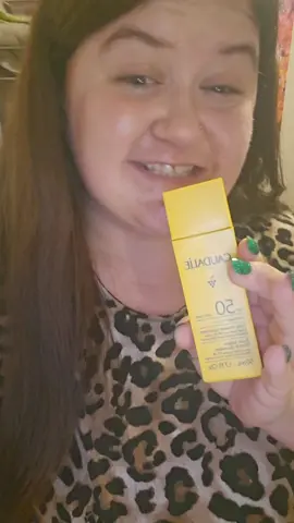 love my caudalie sunscreen! feels so nice on the skin☺️✨️✨️@Caudalie @GLAMZILLA #fyp #viral #besties #glamsquad 