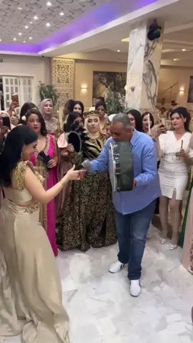 @Marwa Chahin 🇹🇳🇹🇳🇹🇳 #🎹🎹🎸🎶🎵🎼🎼🎧🎺🎙 #الجزائر🇩🇿 #تونس🇹🇳 #ليبيا🇱🇾 #fypシ゚viral 