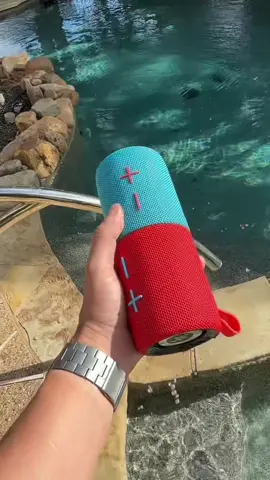 You have to check out these portable speakers that you can get right now they’re on discount! Must see! #portablesplitspeakers. #morekahlaDeals #moreKahlatalk #moreKahlatech  #TikTokShopCreatorPicks  #DealsForYouDays 