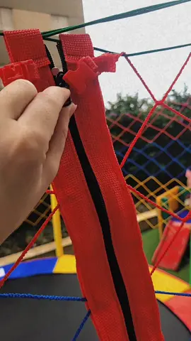 Nossa cama elástica,  perfeita para as crianças se divertirem com segurança.  Possui proteção de molas extra e rede de ziper.  #pulapula #festainfantil #camaelastica #festacomosamigos #festacomseguranca 